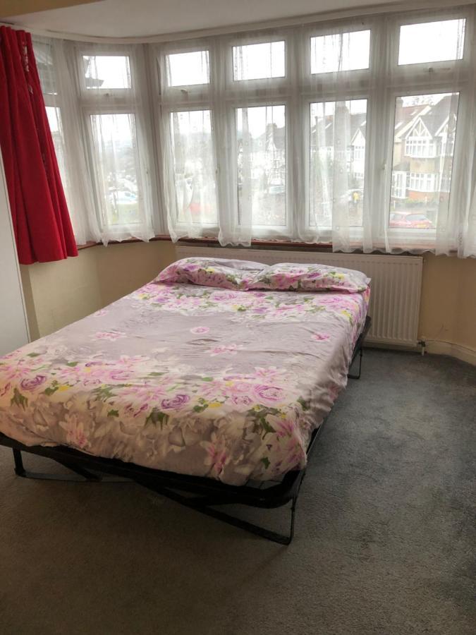 North London Rooms Екстериор снимка